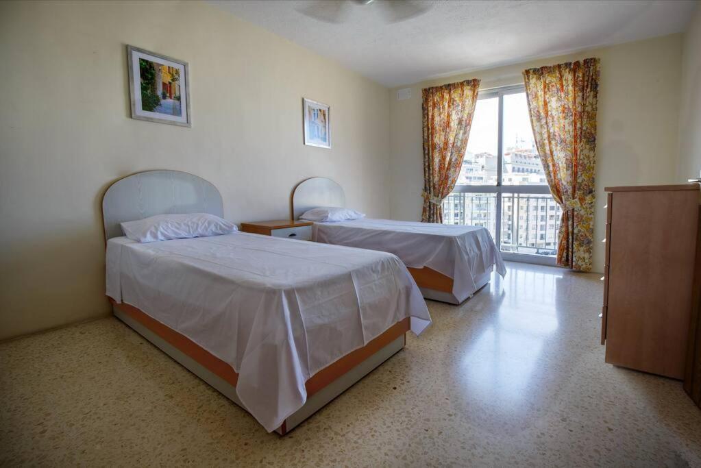 3 Bedrm Apt Seaview Balluta Bay Sliema Eksteriør billede
