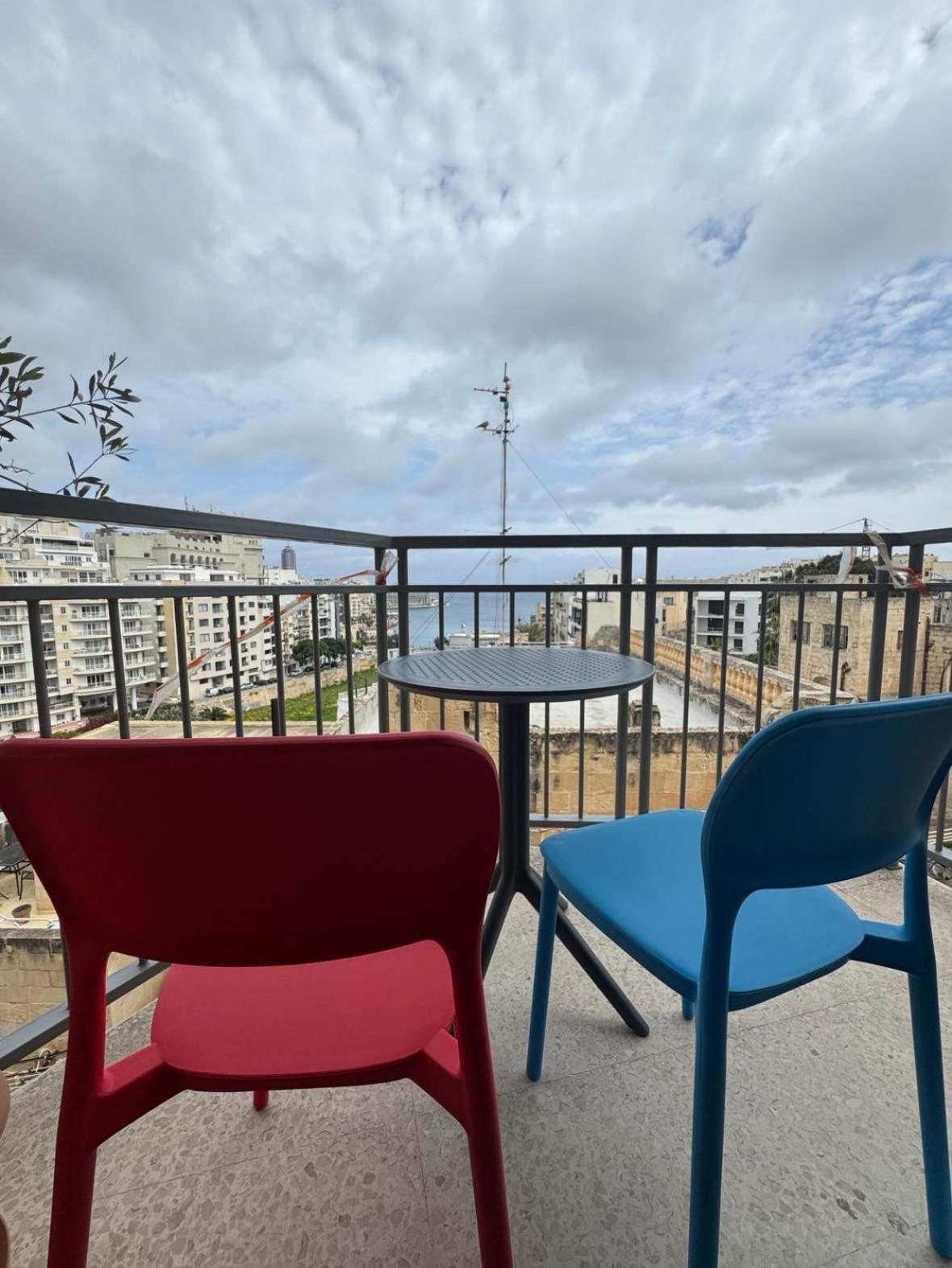 3 Bedrm Apt Seaview Balluta Bay Sliema Eksteriør billede